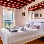 Villa Agia Marina *