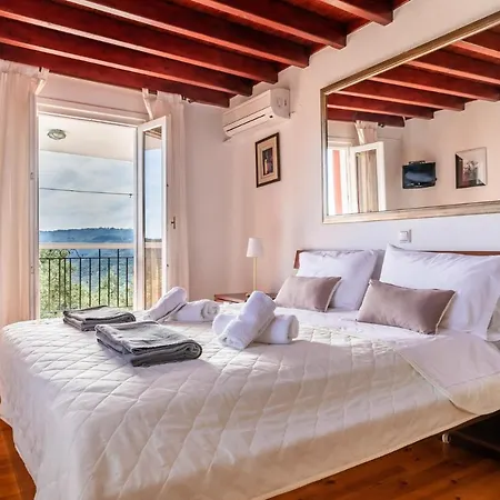 ヴィラ Agia Marina *