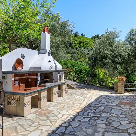 Βίλα Agia Marina - Secluded Comfort & Harbor View