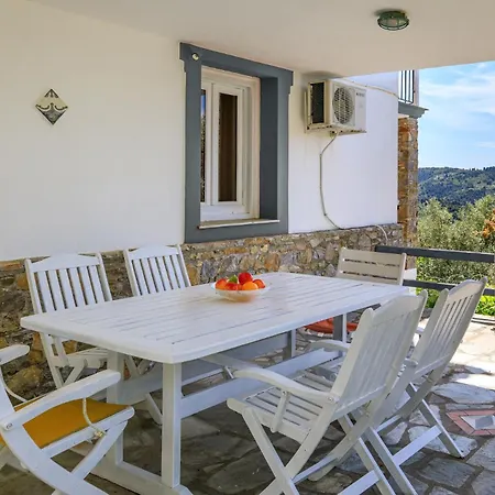 Agia Marina - Secluded Comfort & Harbor View Βίλα *